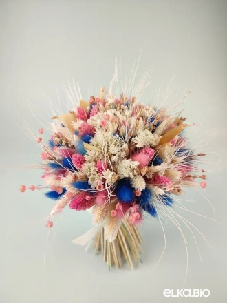 Букет из розовых, синих и белых сухоцветов Т245-B114