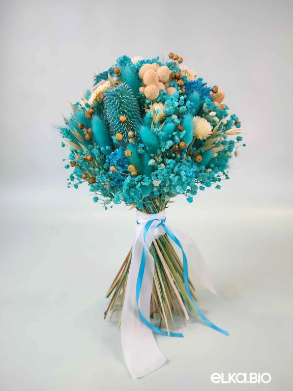 Cтабилизированный букет из голубой гипсофиллы и брунии Б119-B112