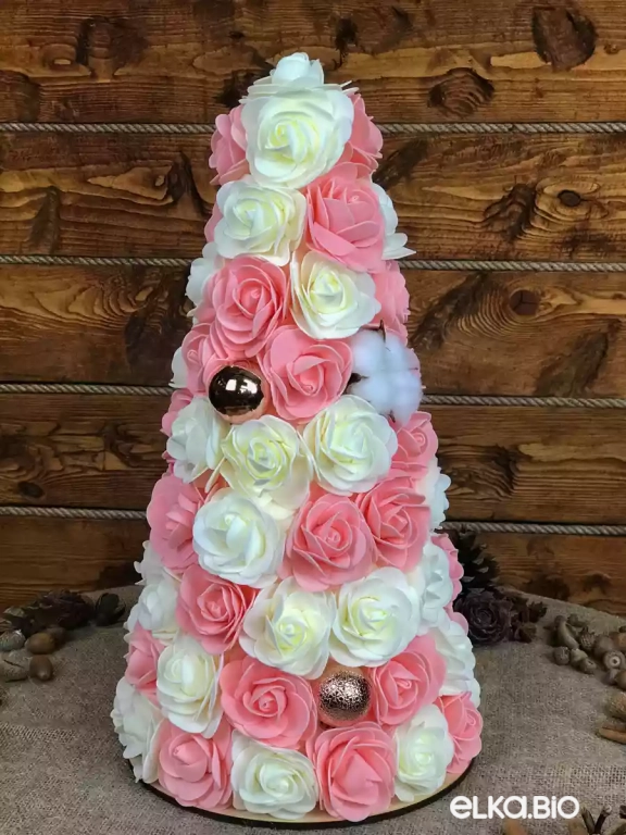 Декоративная елка Кремовая сладость А18-В4