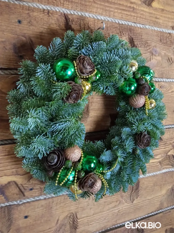 Новогодний венок из Нобилиса Лесная прогулка Ю54-В716 Новогодний венок из Нобилиса Лесная прогулка Ю54-В716