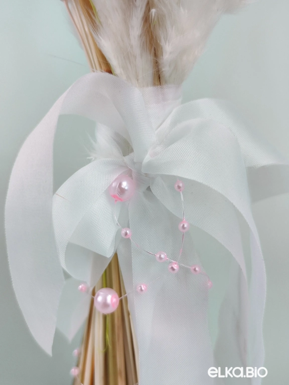 Букет из фаляриса и лагуруса Б83-B106