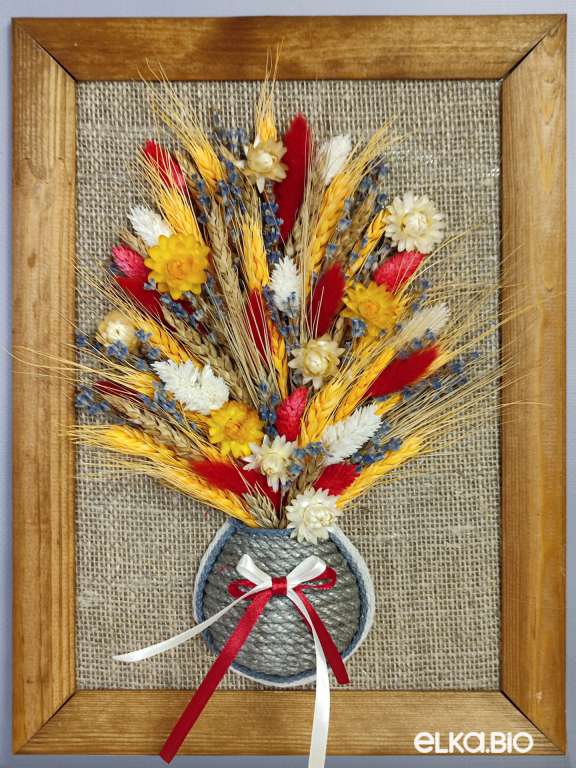 Панно из красивых цветов в рамке Т129-B104