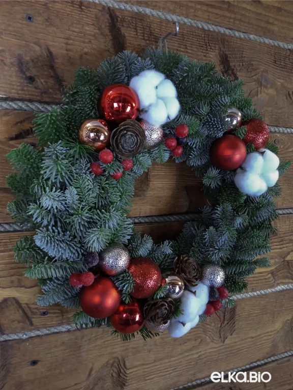 Новогодний венок из Нобилиса Рождественское вдохновение Ю51-В712 Новогодний венок из Нобилиса Рождественское вдохновение Ю51-В712