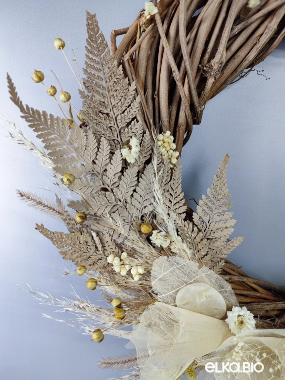 Венок из лозы с листьями папоротника А150-B108