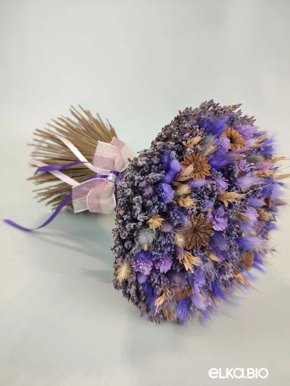Букет из лаванды с фиолетовыми цветами Т242-B111