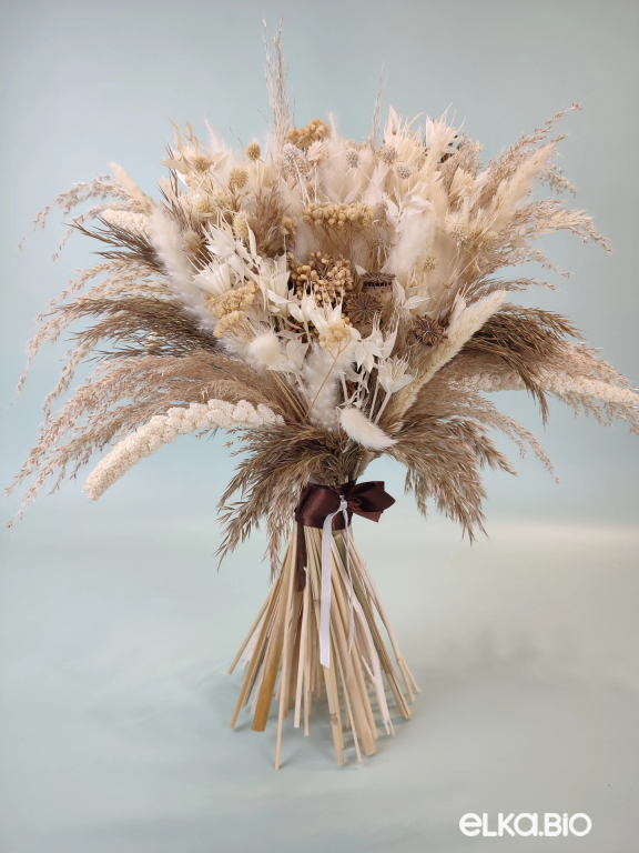 Букет из пампасной травы с лагурусом и маками Б103-B112
