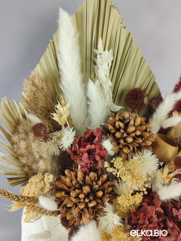 Стабилизированный большой букет с бордовой гортензией и листом пальмы Б41-B100