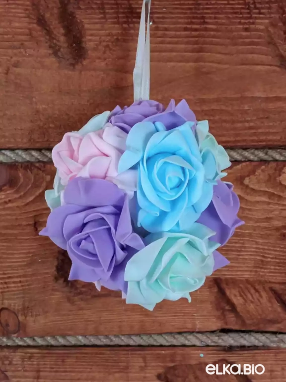 Шар из фоамирановых цветков Тайна Луны А42-В40