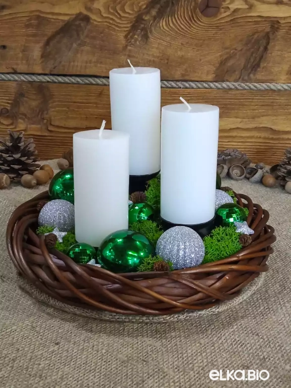 Новогодняя композиция с 3-мя свечами Таежный уют Ю28-В46