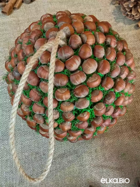 Декоративный шар из скорлупы фундука Фундук (большой) М4-В20