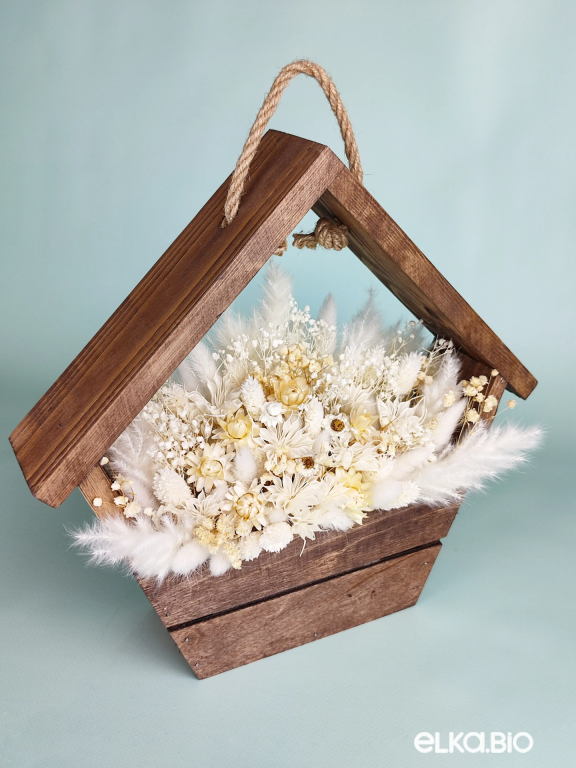 Подвесная композиция из белых сухоцветов в ящике А156-B107 Подвесная композиция из белых сухоцветов в ящике А156-B107