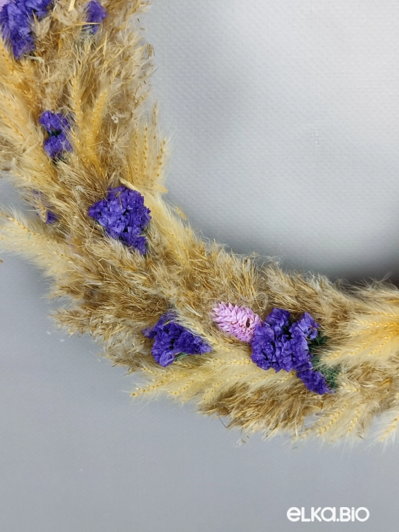 Венок из лозы, статицы и фаляриса Б59-B102