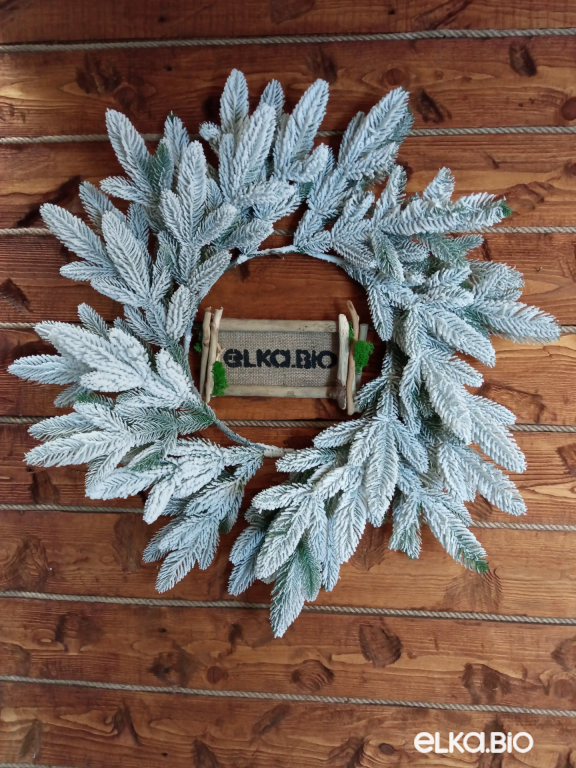 Венок новогодний Елочка в снегу 65 см-В521 Венок новогодний Елочка в снегу 65 см-В521