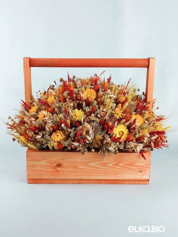 Композиция из сухоцветов в большом ящике Т151-B103