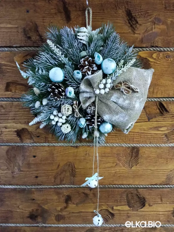 Подвесная композиция из мешковины и декора Лесной подарочек П78-В71