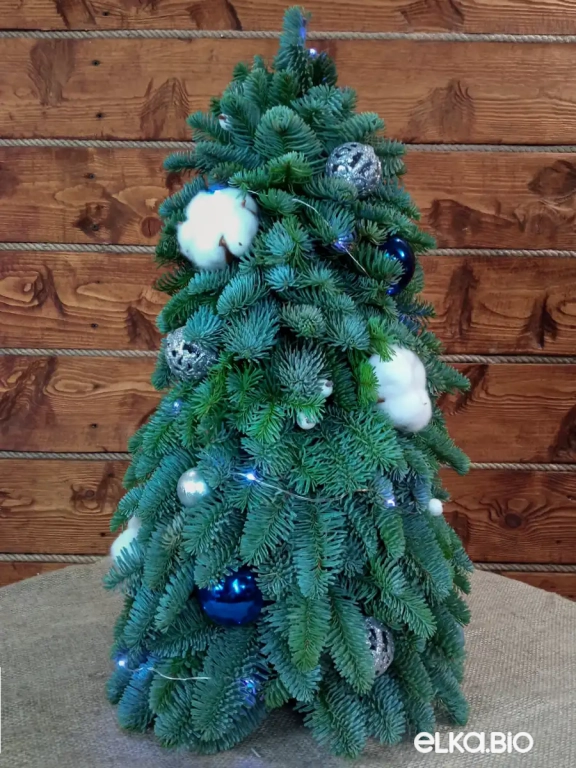 Настольная новогодняя елка из Нобилиса Водопад надежды Ю42-В706