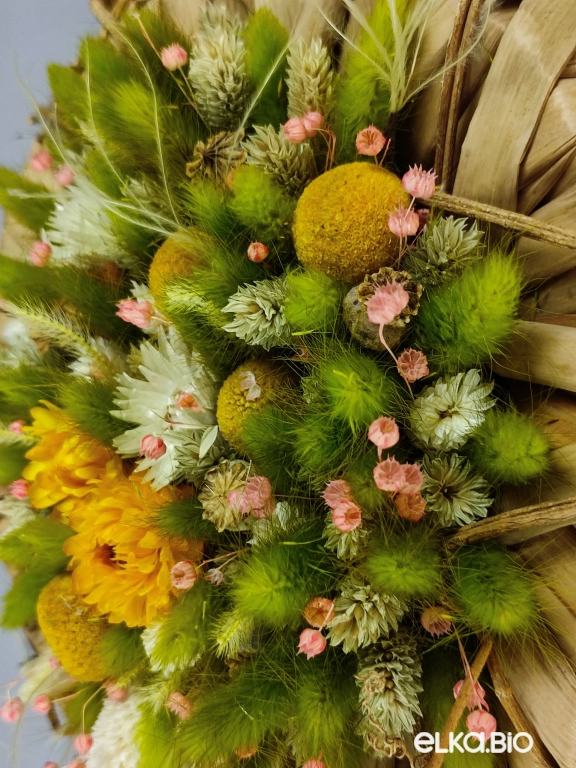 Панно на стену из лагуруса и фаляриса Б44-B102