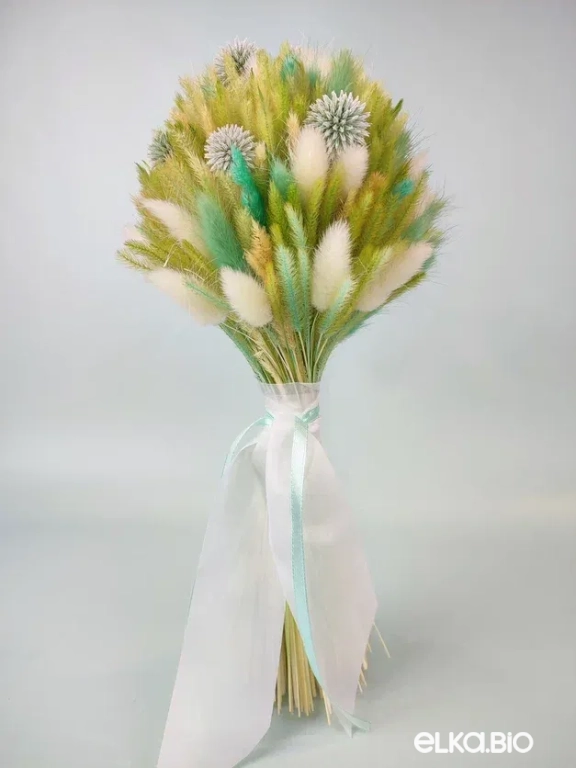 Зеленый букет с лагурусом и эхинопсом Б109-B112