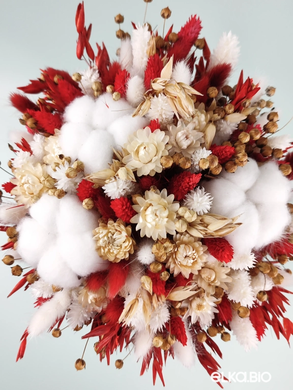 Красный букет с овсом, хлопком и сухоцветами А124-B104