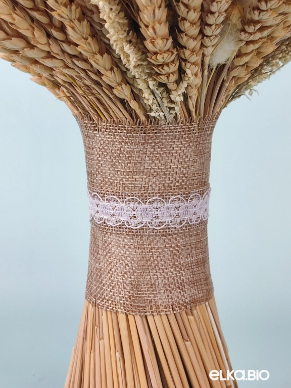 Букет из пшеницы и белых цветов Т171-B104