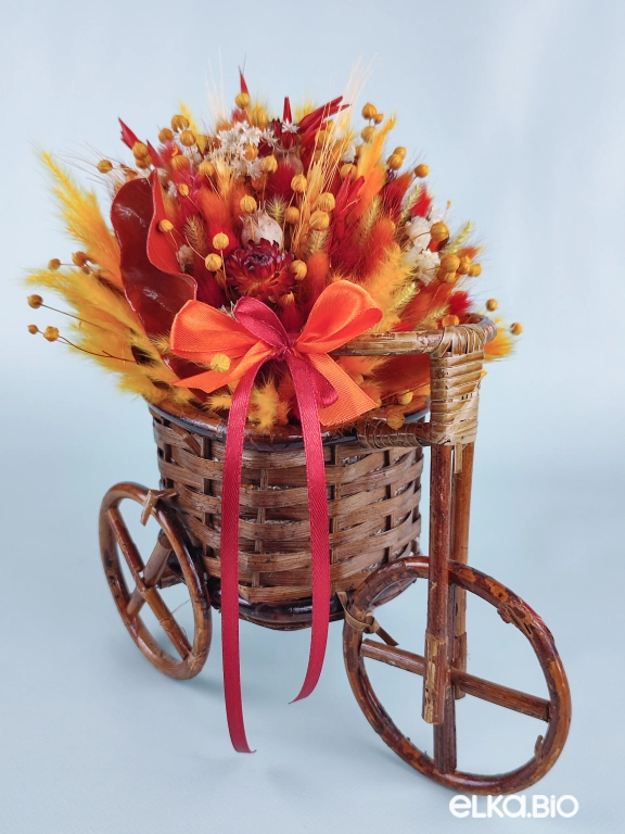 Композиция из овса, пшеницы и гелихризума в корзине Т185-B107