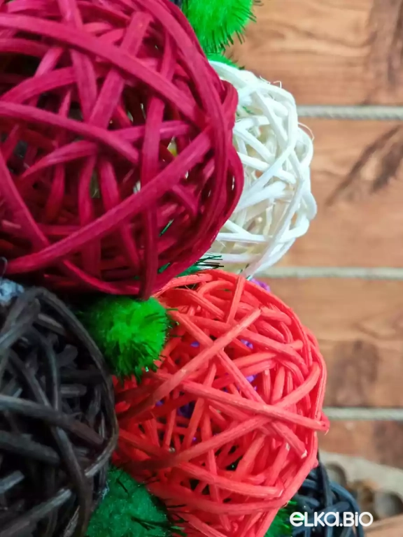 Настольная декоративная елка из ротанга Салют П51-В24