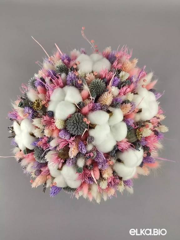 Шляпная коробка с цветами фаляриса и хлопка Т117-B100