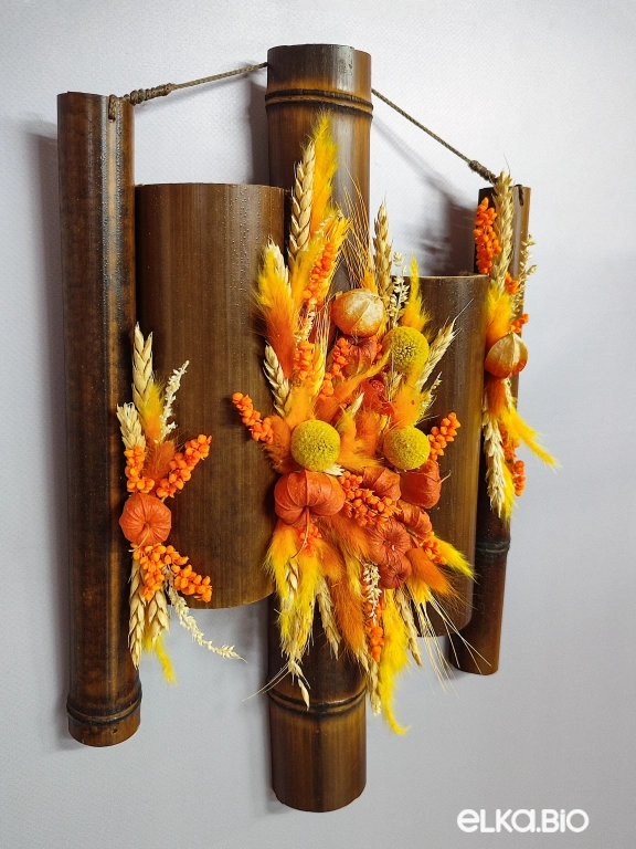 Настенное панно из цветов на бамбуке Б80-B108