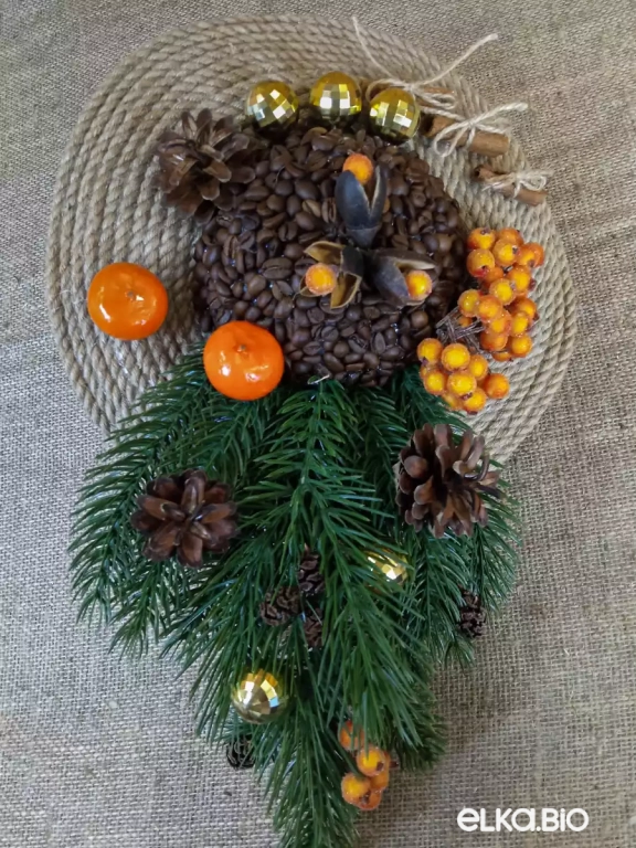 Настольная композиция с шляпой из канатов и бантов Модница П70-В52