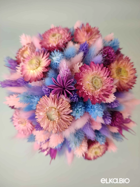 Букет из сухоцветов с розовым гелихризумом А194-B111