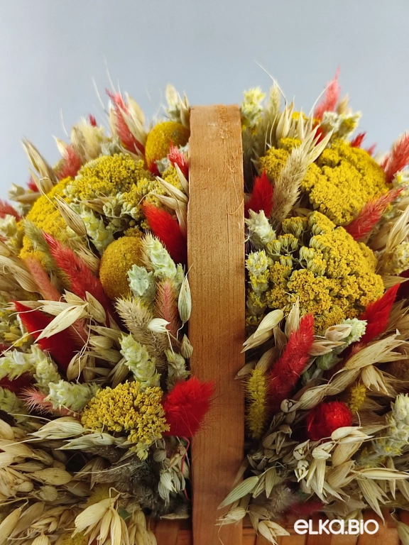 Композиция из овса и лагуруса в корзине Т133-B101