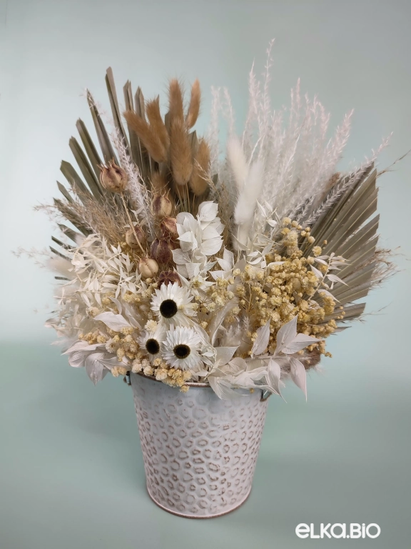 Настольная композиция из сухоцветов в ведёрке А125-B103
