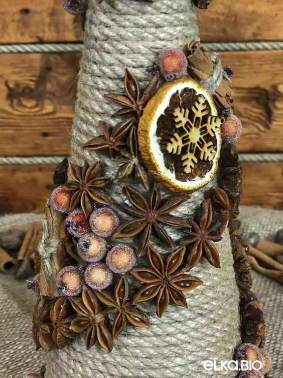 Настольная декоративная елочка Маяк Т30-В2