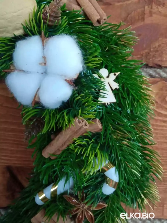 Новогодний венок из хвои Солнечный зайчик П23-В17