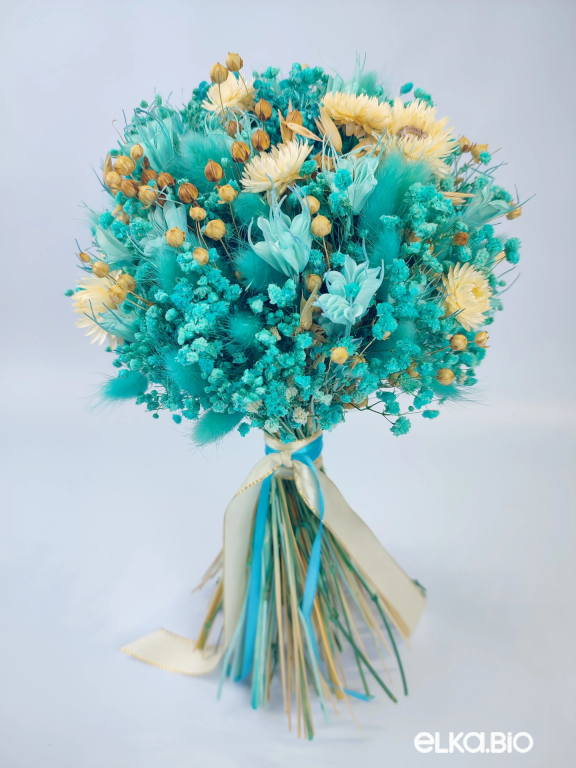 Бирюзовый букет из гипсофилы с гелихризумом Б115-B111