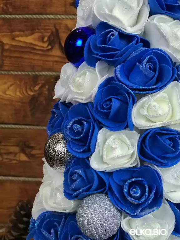 Настольная декоративная елка Холодный бриз А19-В4