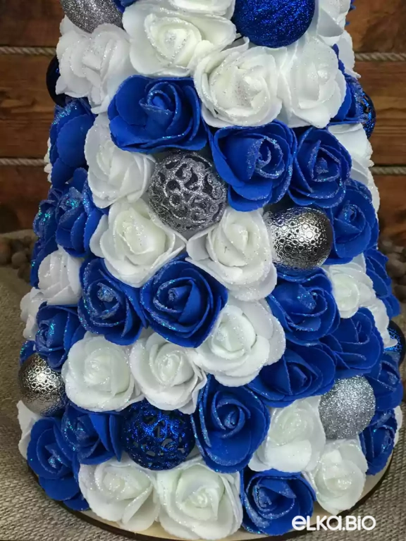 Настольная декоративная елка Холодный бриз А19-В4