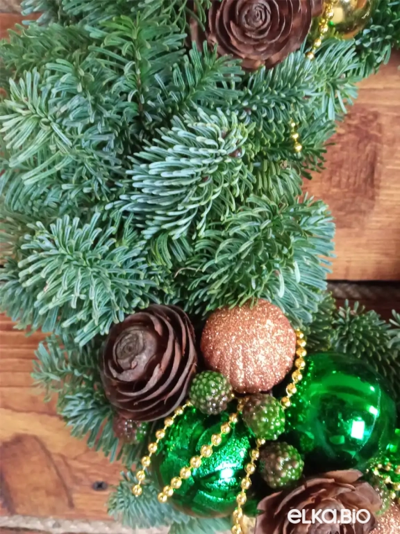 Новогодний венок из Нобилиса Лесная прогулка Ю54-В716 Новогодний венок из Нобилиса Лесная прогулка Ю54-В716