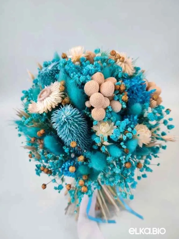 Cтабилизированный букет из голубой гипсофиллы и брунии Б119-B112