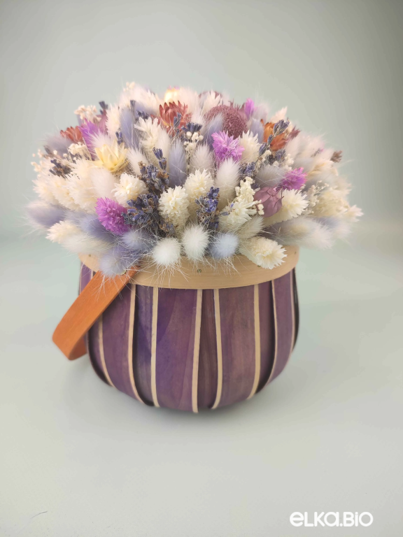 Фиолетовая корзина с сухоцветами и лавандой А165-B113