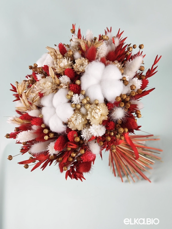 Красный букет с овсом, хлопком и сухоцветами А124-B104
