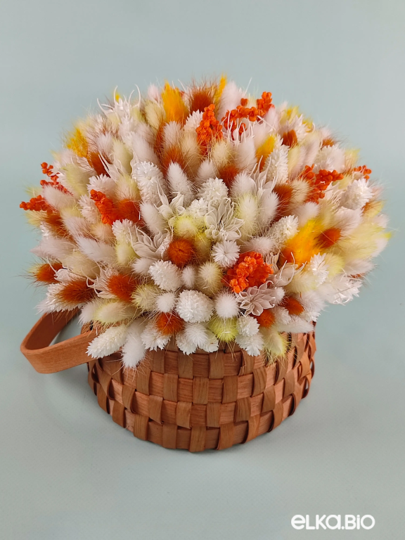 Корзина с лагурусом, фалярисом и сорго А135-B105