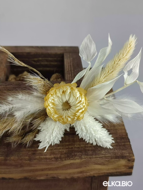 Настольная композиция из белых цветов А113-B101