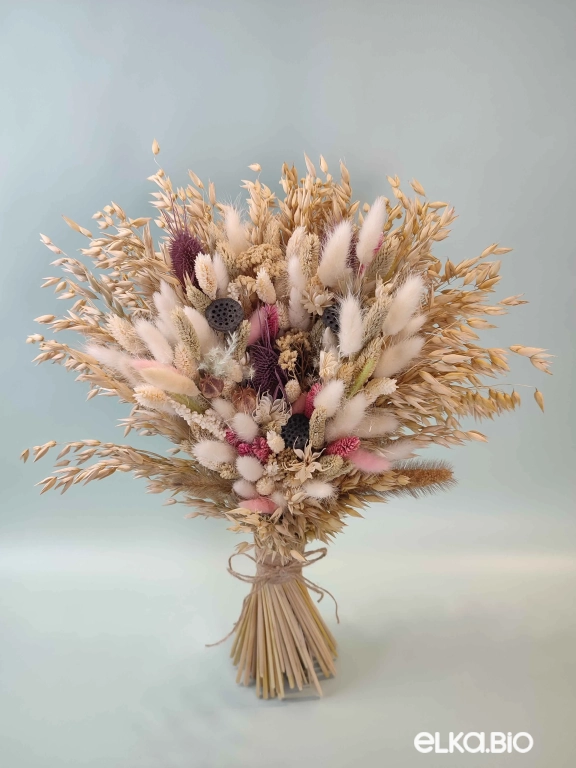 Букет из овса и фаляриса с лотосом А179-B111 Букет из овса и фаляриса с лотосом А179-B111