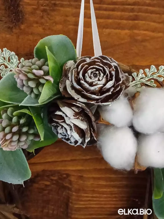 Декоративный венок из лозы Теплая встреча А63-В46