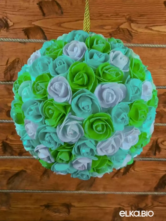 Декоративный шар из цветов Фиеста (большой) М19-В24