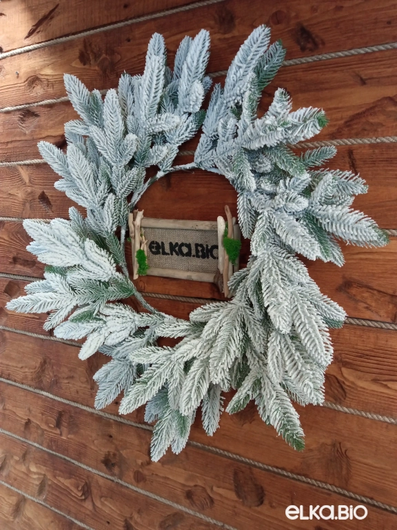 Венок новогодний Елочка в снегу 65 см-В521 Венок новогодний Елочка в снегу 65 см-В521