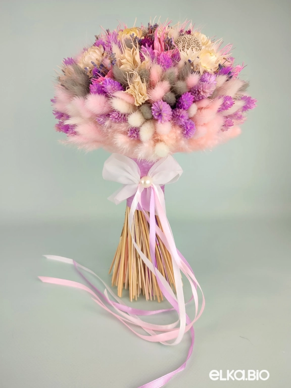 Сиреневый букет с фалярисом и гелихризумом Т209-B116