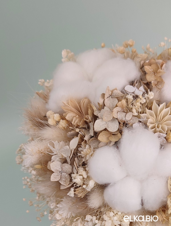 Букет из сухоцветов гортензии и лагуруса Т205-B116 Букет из сухоцветов гортензии и лагуруса Т205-B116