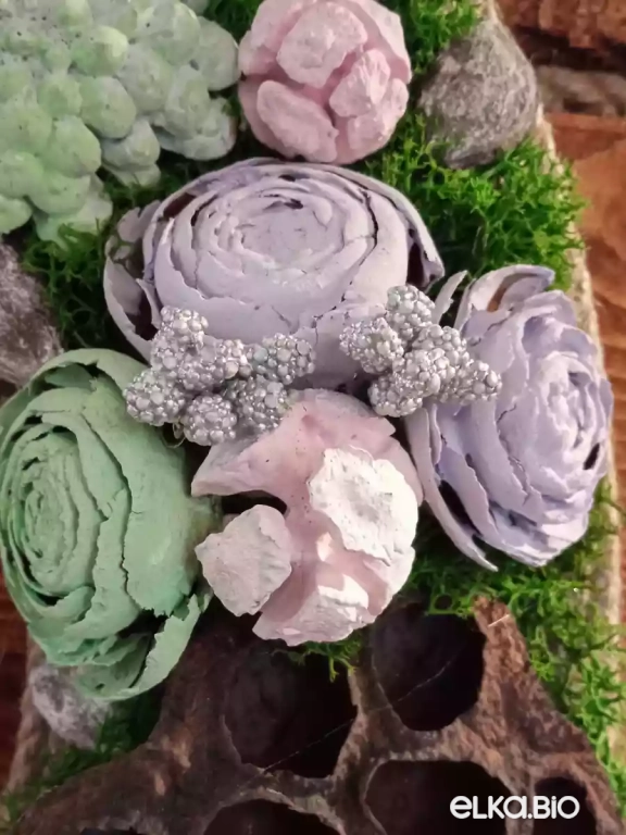 Венок декоративный Нежность бакули Ю3-В17